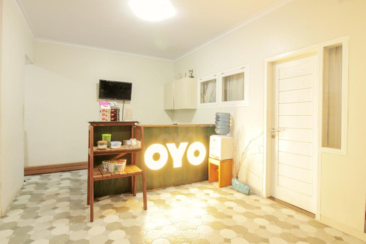 Oyo 396 Tibrae Residence Syariah Лембанг Екстериор снимка