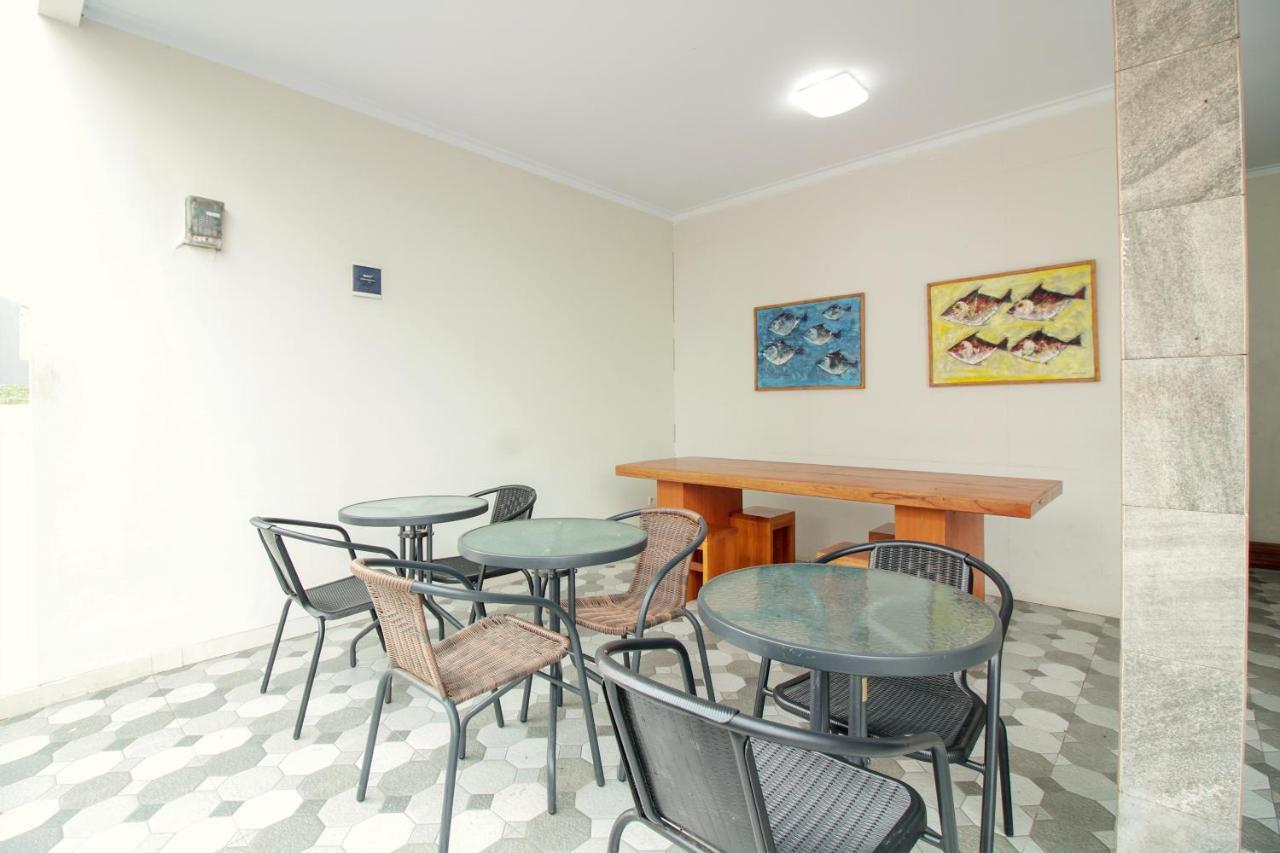 Oyo 396 Tibrae Residence Syariah Лембанг Екстериор снимка